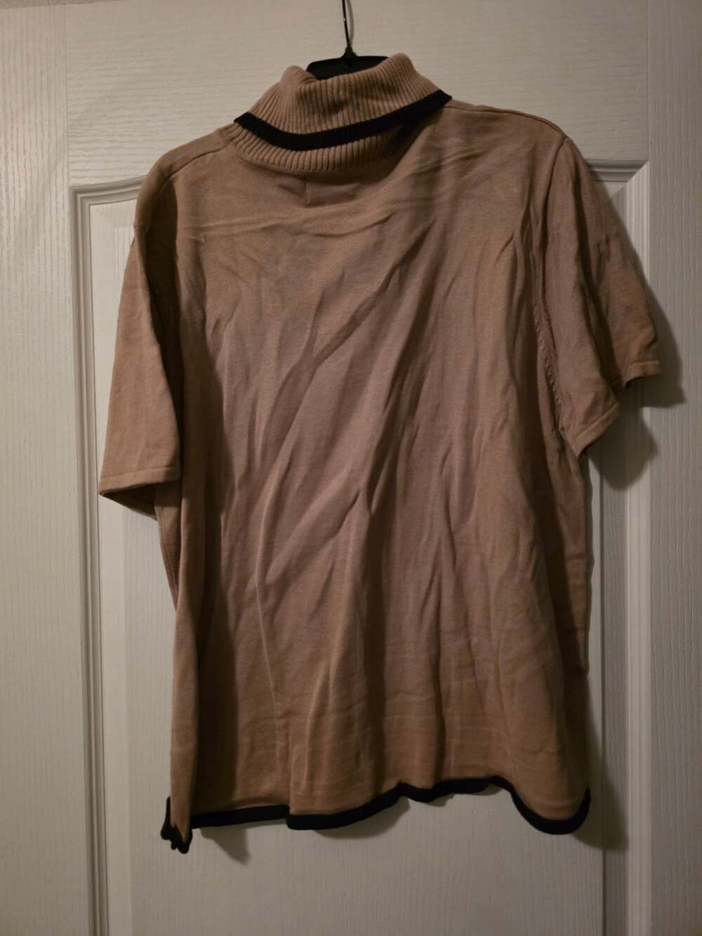 Levine Classics Knit Short Sleeve Turtleneck Sweater Tan Black Trim 1XL